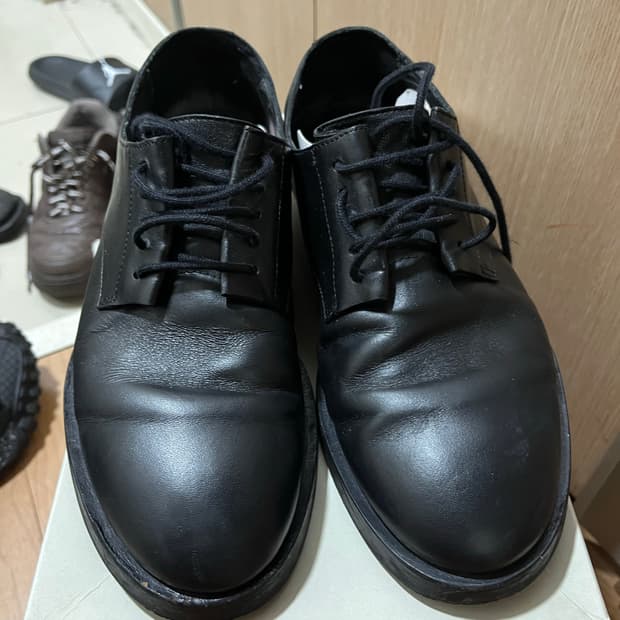 코스 기본 더비 250사이즈 팝니다