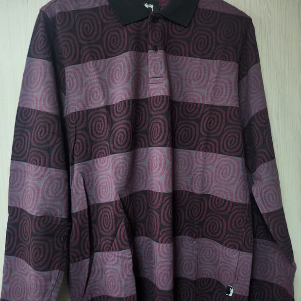 스투시 긴팔 티셔츠