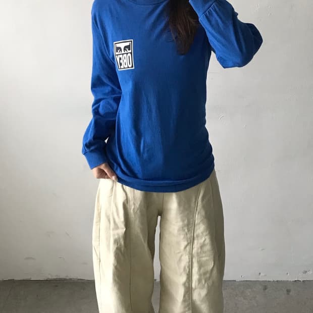 오베이 백프린팅 롱슬리브