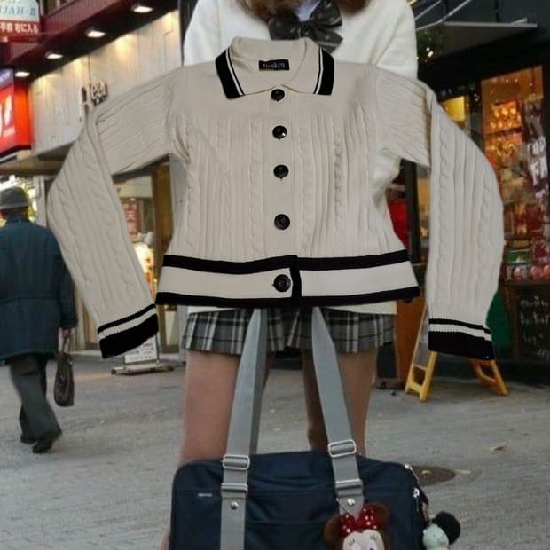 새상품)갸루깔 논메인스트리머 케이블 니트 가디건 아이보리