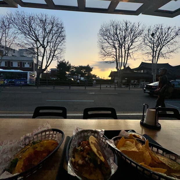 맥미프리님 뉴에라
