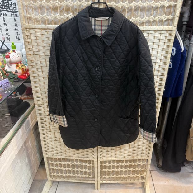 66-77 정품 버버리 누빔자켓 팝니다