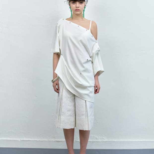 타일즈 스냅 하프 슬리브