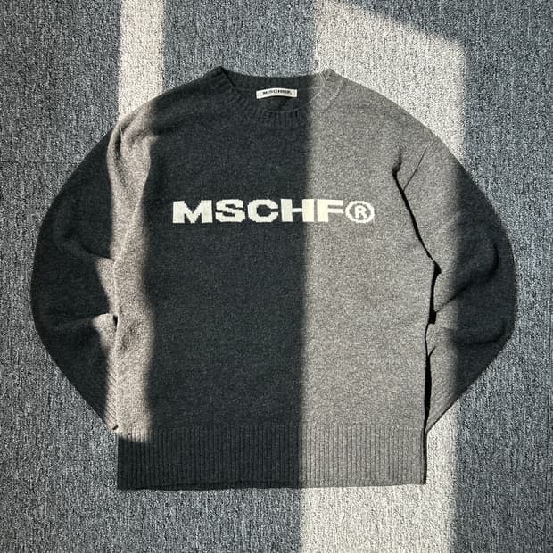 미스치프 차콜 캐시미어 니트