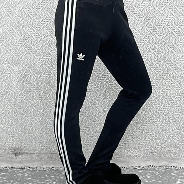 아디다스 레트로 스포티 딱붙핏 유로파 트랙팬츠 85 C12850