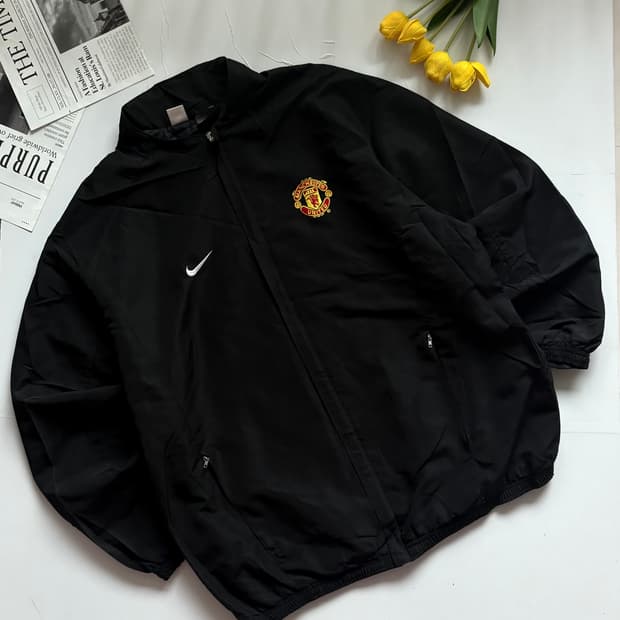 Nike 나이키 맨유 02시즌 오버핏 바람막이