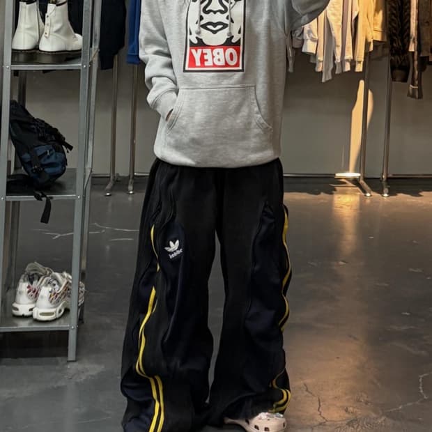 오베이 아이콘 페이스 후드티 A2901