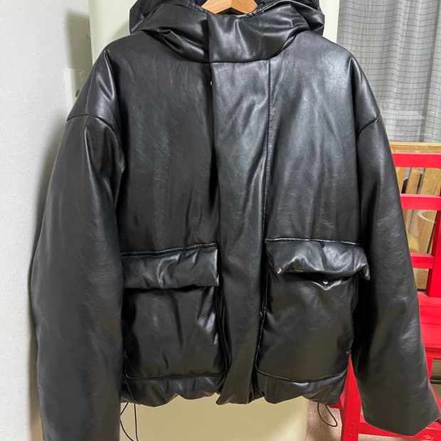 어나더오피스 패딩