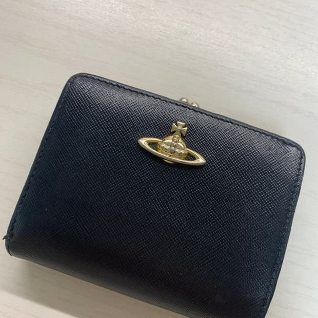 비비안웨스트우드 사피아노 골드 반지갑