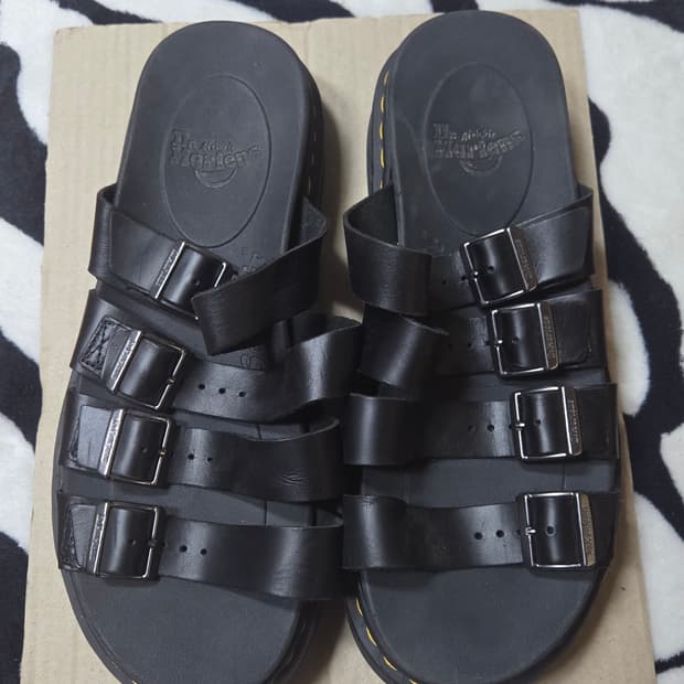 닥터마틴 테이트 슬리퍼