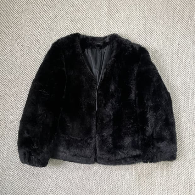 에모다 페이크 퍼 노카라 자켓 J03528