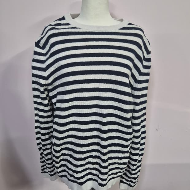 Theory 스트라이프 니트 M