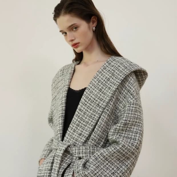 블루민 트위드후드 코트