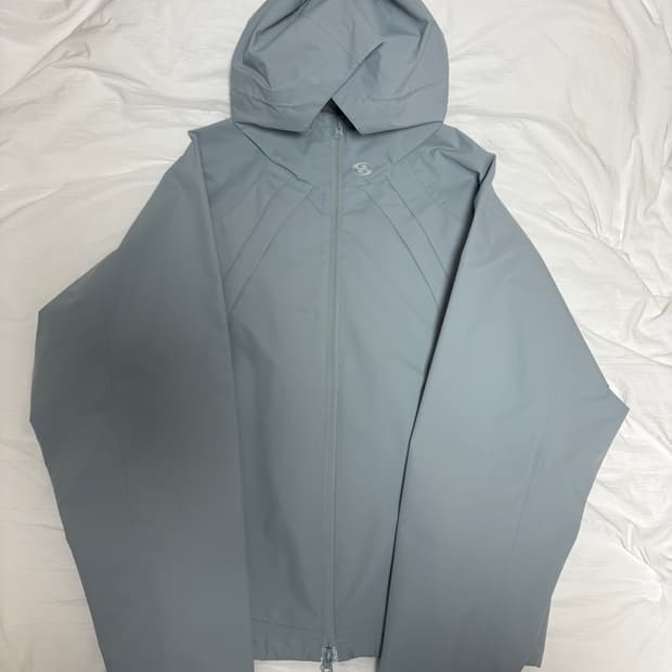 산산기어 윈드블록 자켓 스카이 블루