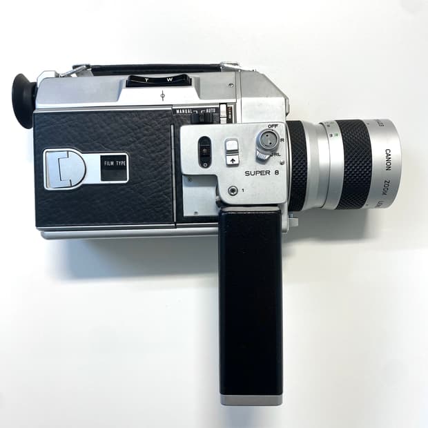 캐논 Auto Zoom 814 슈퍼8 필름 카메라