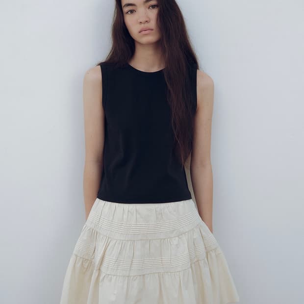 유라고 URAGO 그레타 코튼 슬리브리스  블랙