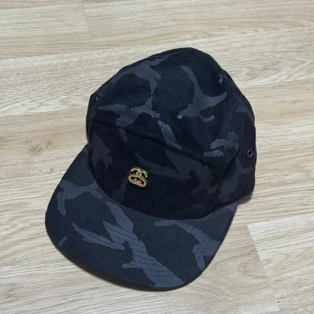 Stussy gold logo 캠프캡