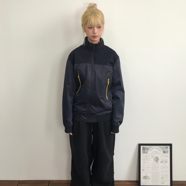 Zara Contrast Zip Windbreaker