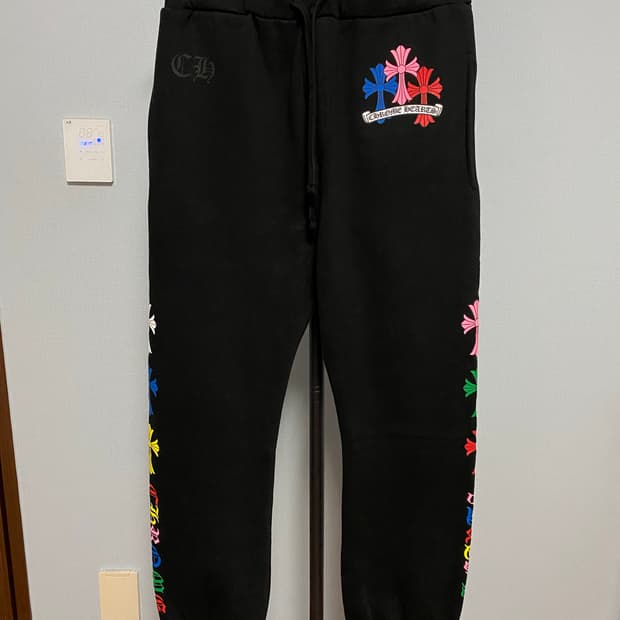 [S] 크롬하츠 크로스 스웨트팬츠 블랙 멀티컬러