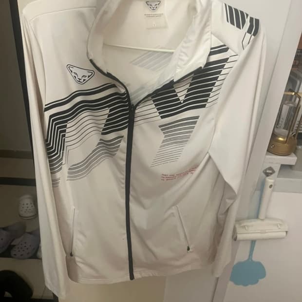 다이나핏 트레이닝 자켓