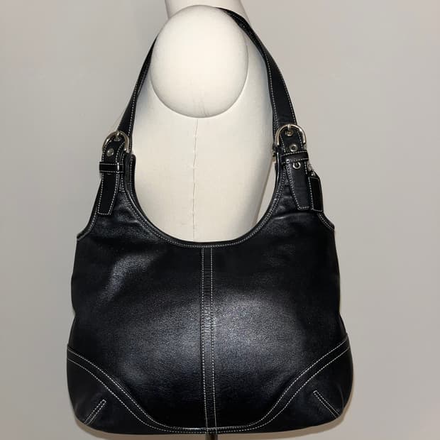 📦Coach black leather shoulder bag 