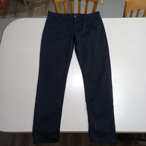 34 Theory 봄여름용 스판 슬림일자 치노 블랙 34-554