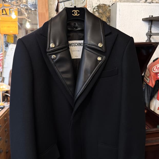 모스키노 23FW 바이커 코트