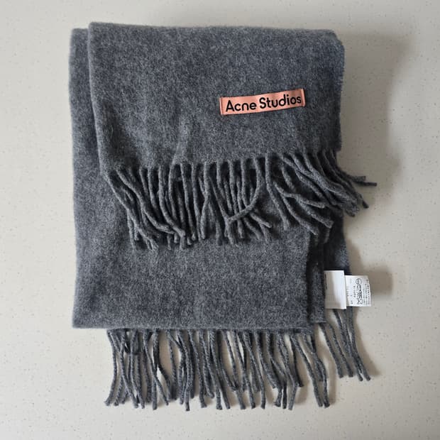 아크네 스튜디오 울 머플러 그레이