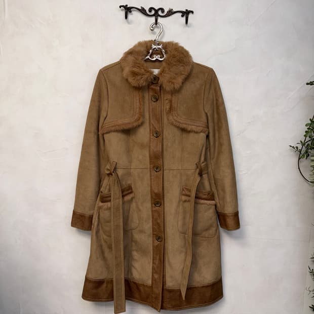 Brown rabbit fur trimming belted coat