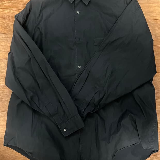 그라프페이퍼 셔츠 블랙