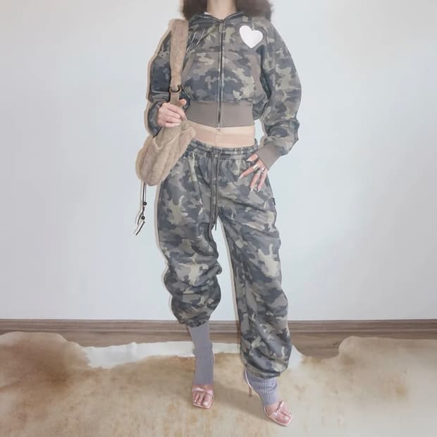 스컬프터 퍼 후드집업 포레스트카모