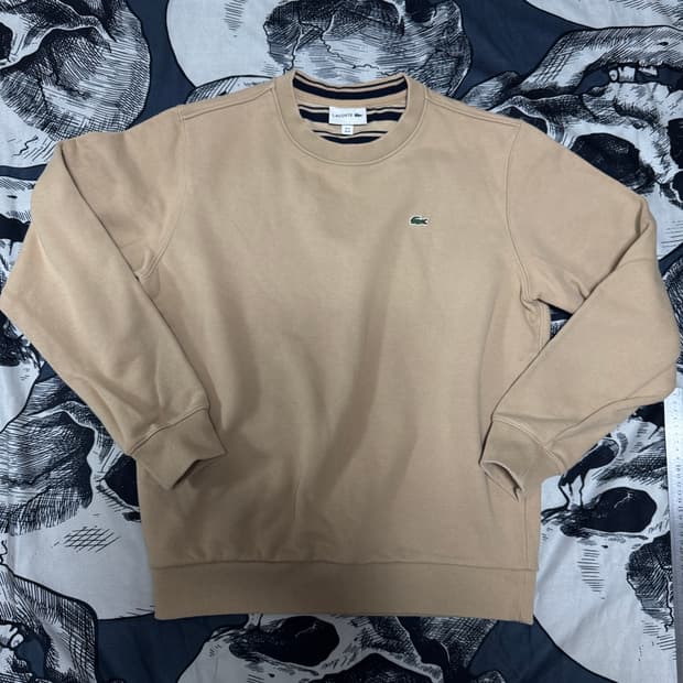 라코스테 맨투맨 M사이즈