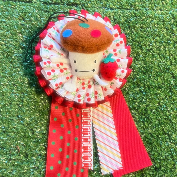 도코모 딸기 버섯 로제트 🍓