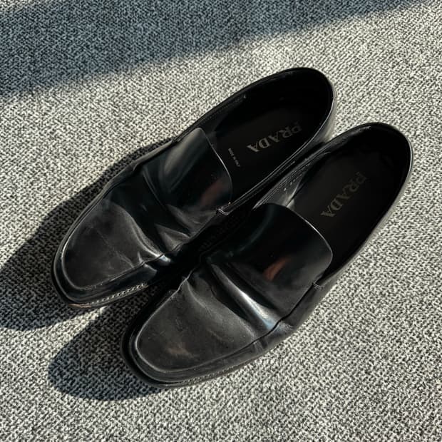 프라다 로퍼 9.5