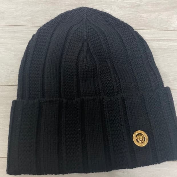 베르사체 메두사 로고 비니