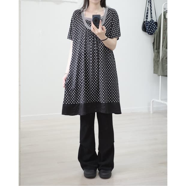 수나오쿠와하라 Sunao kuwahara black dot one-pie