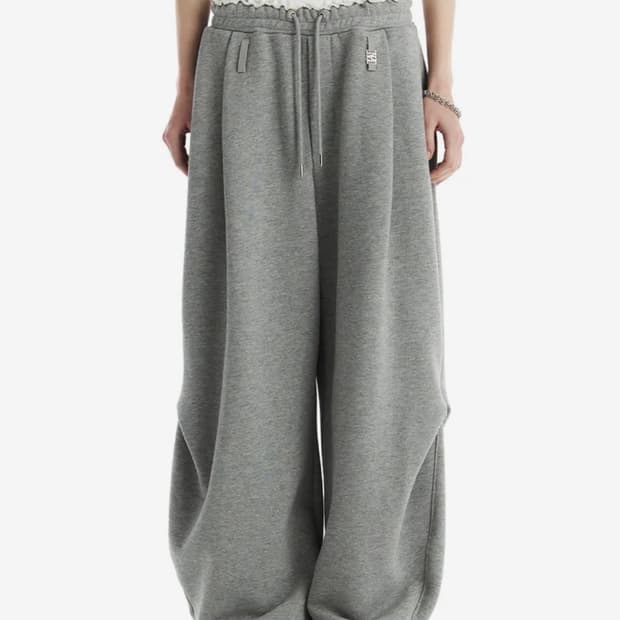 구해요))트리밍버드 더블 새깅 스웻 팬츠