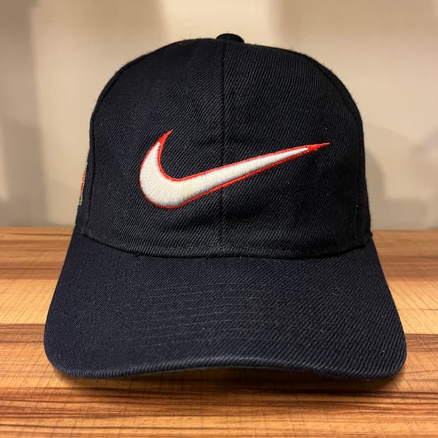나이키 빈티지 빅 스우시 캡
