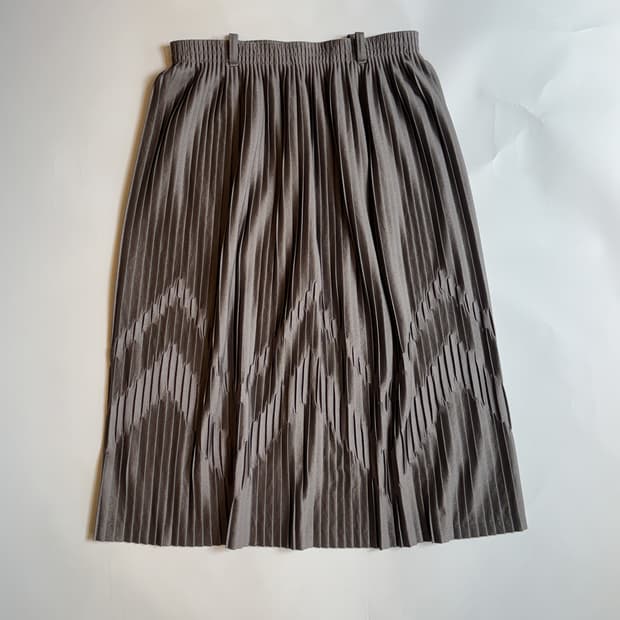 VINTAGE PLEATED MIDI SKIRT