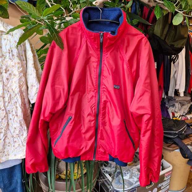 Z-305 파타고니아 쉘드 신칠라 봄버 웜업 자켓 