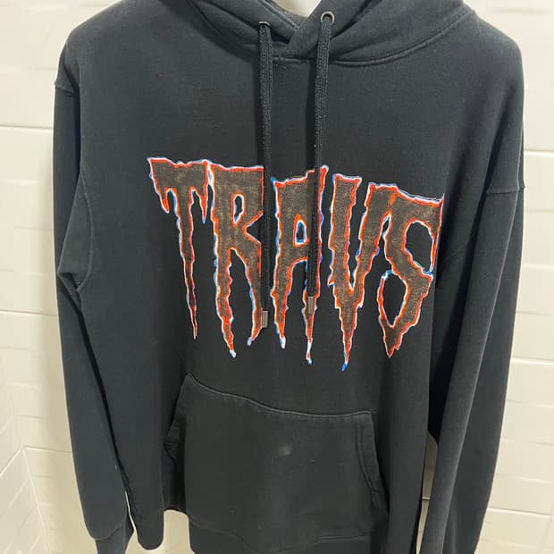 Travs 후드티