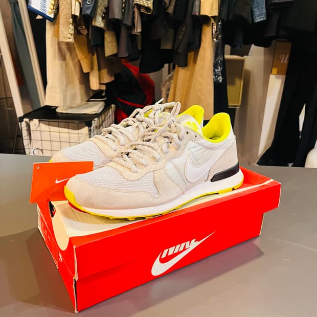 나이키 인터내셔널리스트 (280mm)