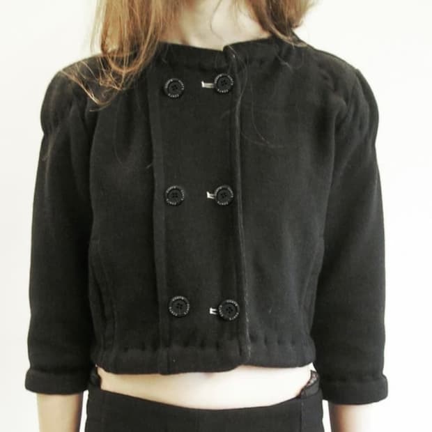 에옹쓰 eonts Classic Aged Wool Cardigan