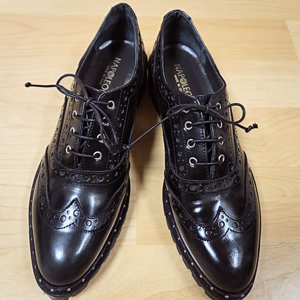 나폴레오니Napoleoni 스터드 옥스퍼드 슈즈 37사이즈