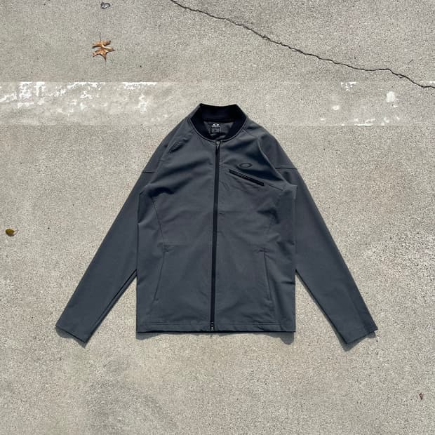 Oakley 집업자켓