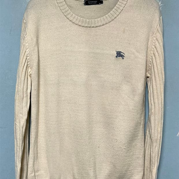 버버리 블랙라벨 여자니트 일본판 울 드롭숄더 M 95 66