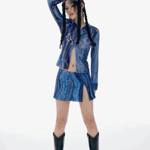 익스파이어드걸 블루 패턴 오로라 블라우스 (수선된 셋업 스커트 포함)