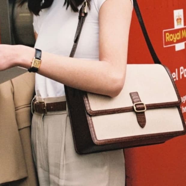 투티에 Sac Dico (가죽 숄더백)