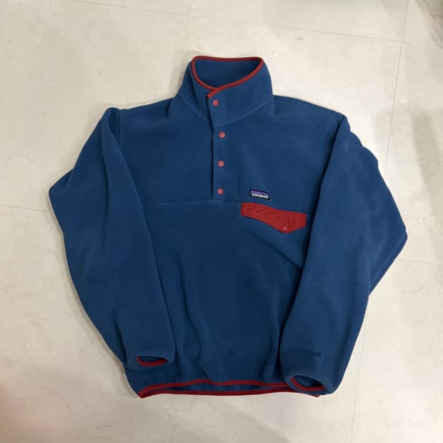 (S) 파타고니아 신칠라 블루레드 