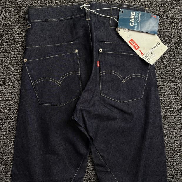 리바이스 USA 메이드 엔지니어드진 Lot-001 생지 데님 팬츠 142